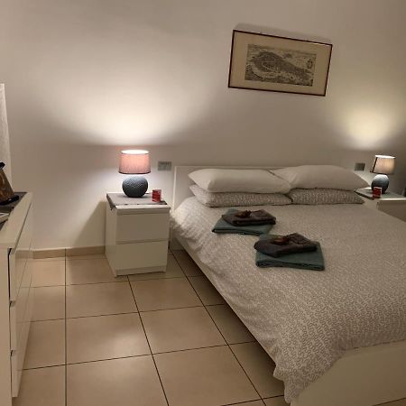Ca Giacomo - Lovely Apartment In The Historic Center Of Venetië Buitenkant foto