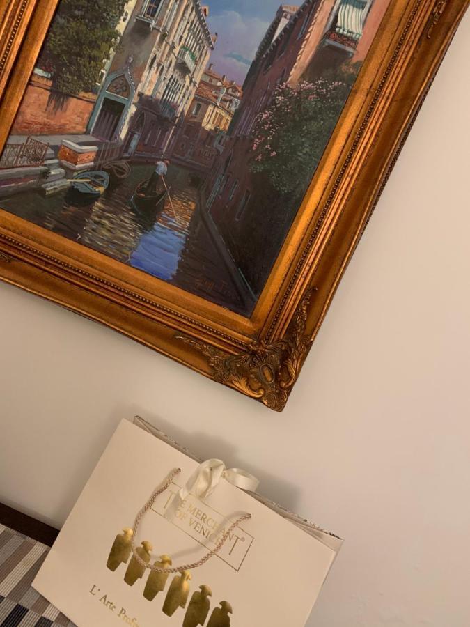 Ca Giacomo - Lovely Apartment In The Historic Center Of Venetië Buitenkant foto