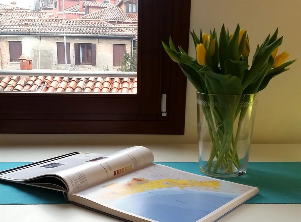 Ca Giacomo - Lovely Apartment In The Historic Center Of Venetië Buitenkant foto