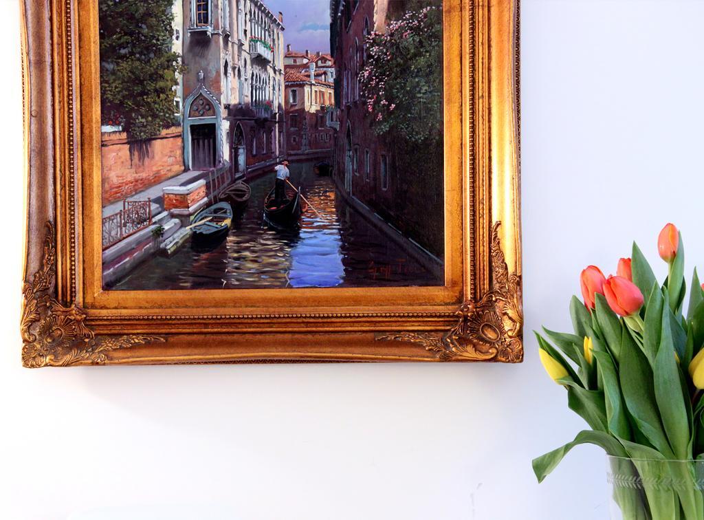 Ca Giacomo - Lovely Apartment In The Historic Center Of Venetië Buitenkant foto